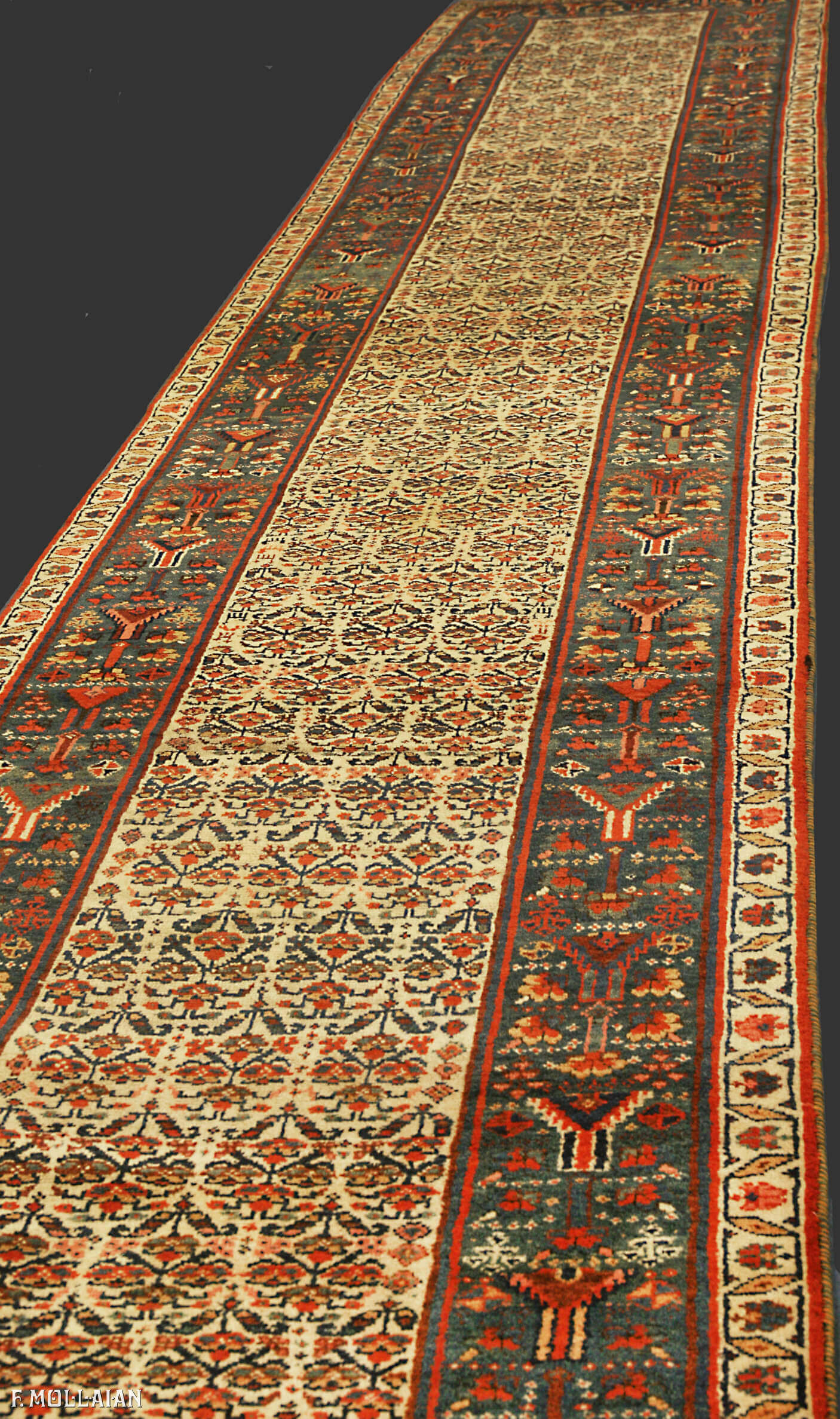 Tapis Couloir Persan Antique Bijar (Bidjar) n°:26064388